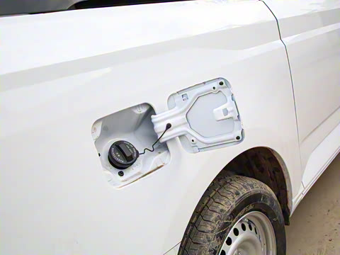 2022�� 2.0L �ֶ���ҵ��