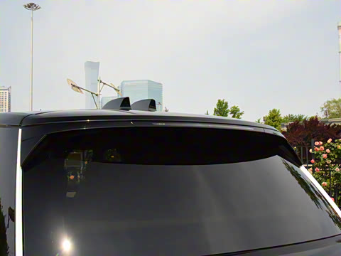 2023�� 3.0 L6 400PS ʢ���ӳ���