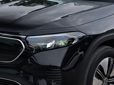 2023�� �Ŀ� EQB 260