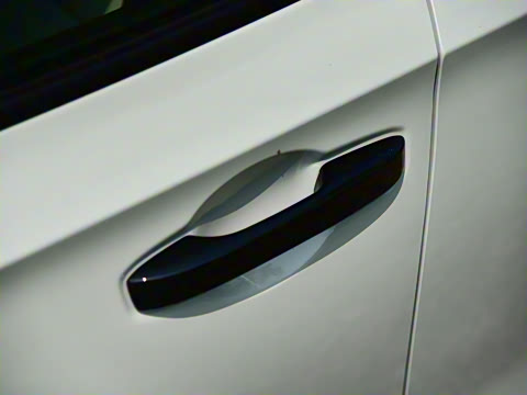 2023�� 2.0L e:HEV ���ٰ�