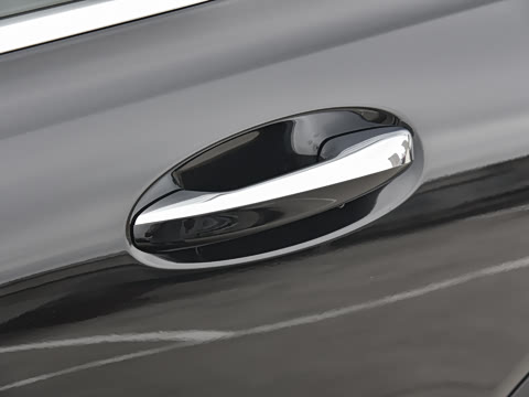 2023�� GLB 220 ʱ����