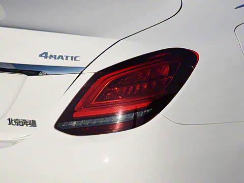 2020�� C 260 L �˶��� 4MATIC