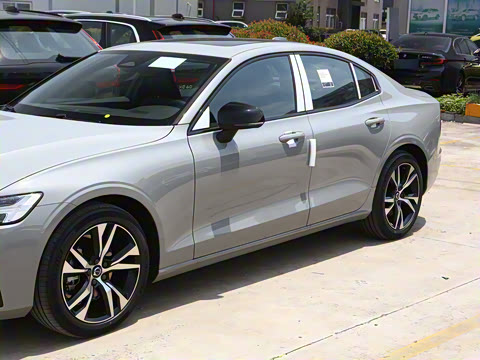 2026�� B4 ��Զ�˶���