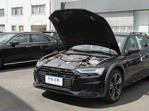 2025�� allroad quattro 55 TFSI ��̽�ռ�