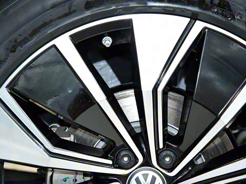 2020�� ;��X 380TSI ������������