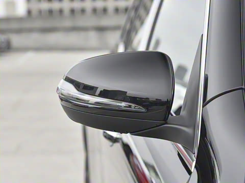 2023�� GLB 220 ʱ����