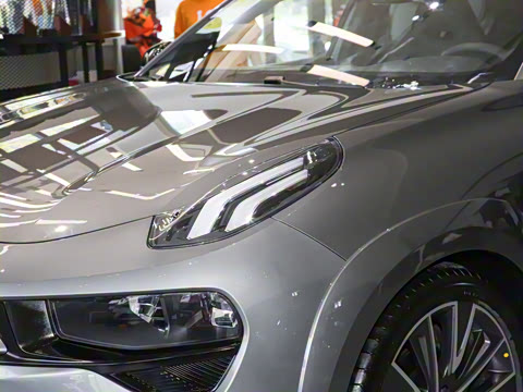 2022�� 2.0TD Plus