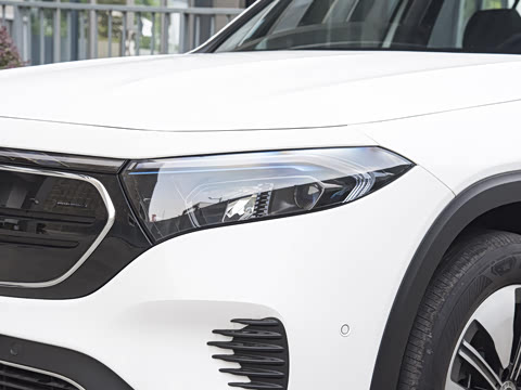 2023�� �Ŀ� EQB 260