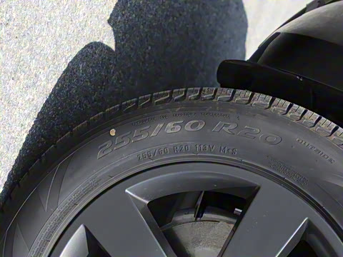 2023�� 110 3.0T P400 X-DYNAMIC HSE