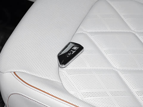 2022�� 530 V6 ��������콢��