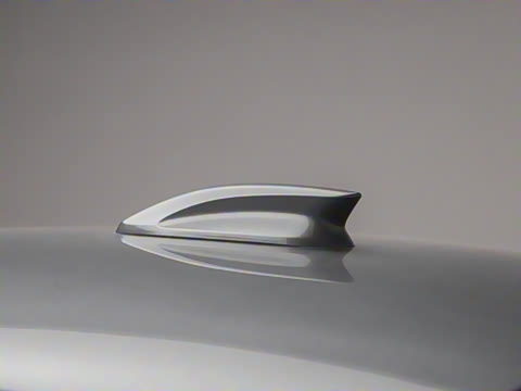 2025�� 610km PLUS