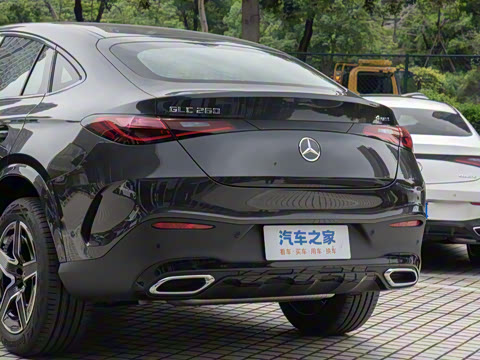 2025�� �Ŀ� GLC 260 4MATIC ����SUV