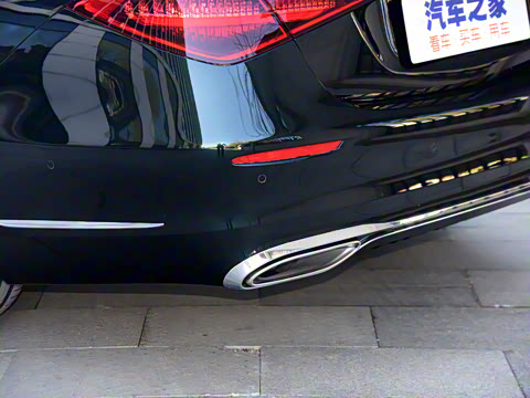 2022�� �Ŀ� S 400 L ������