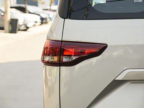 2023�� 1.6L ���ᴴ���� 7��