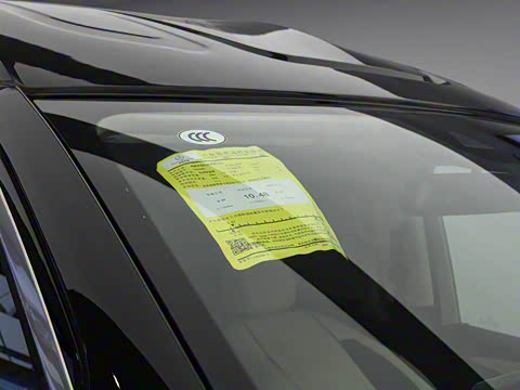 2022�� 2.0T V 260 L�Է