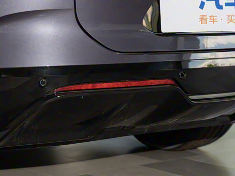 2025�� �Ŀ� Max���̰�