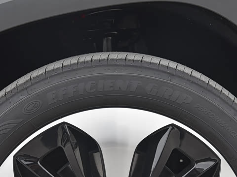 2023�� GLB 220 ʱ����