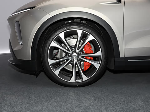 2023�� 100kWh �׷���