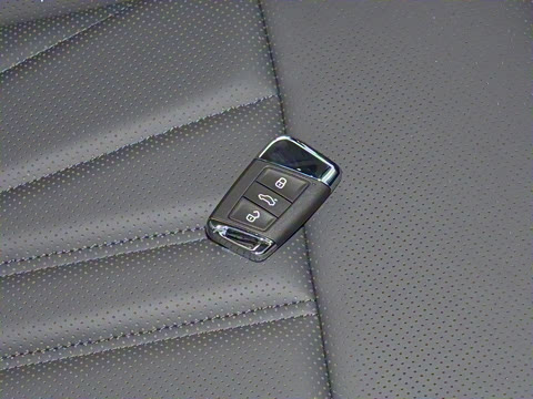 2024�� 380TSI �ǿվ�Ӣ��