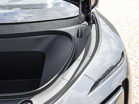 2025�� Max �����