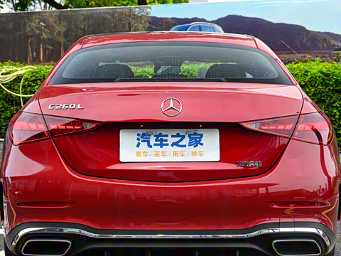 2025�� �Ŀ� C 260 L �˶���