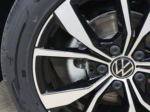 2025�� �Ŀ�� 300TSI DSG���������