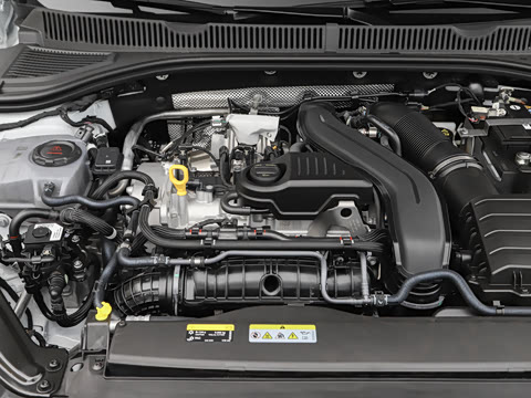 2025�� �Ŀ��� 300TSI DSG��Խ��