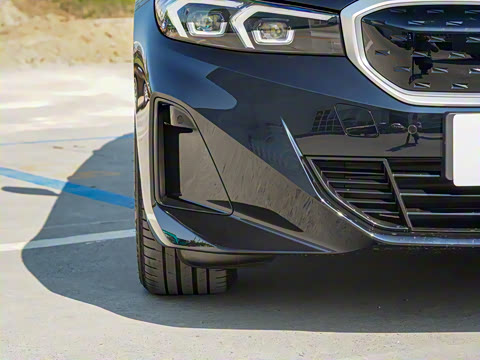 2022�� eDrive 35 L