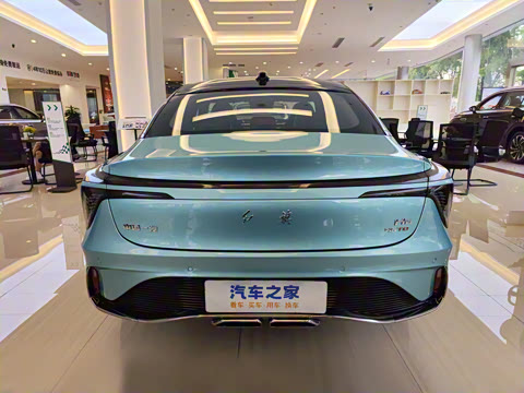 2025�� 2.0T ���а�