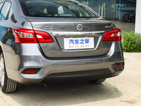 2024�� �Ŀ��� ���� 1.6XE CVT���ʰ�