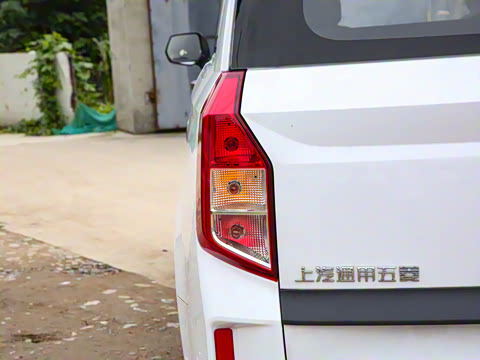 2022�� 2.0L �ֶ���ҵ��