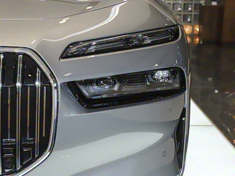 2023�� 740Li ������ ������װ