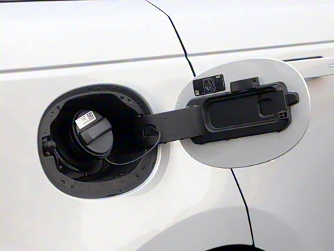 2021�� P340 R-DYNAMIC SE