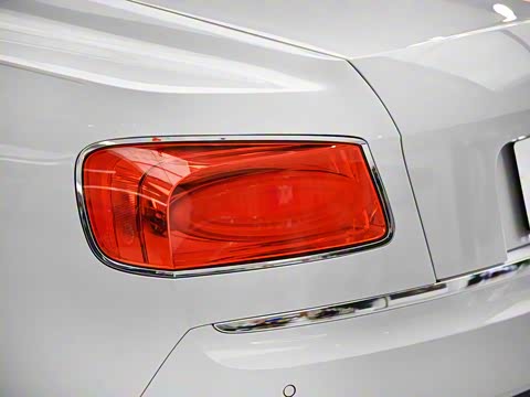 2015�� 6.0T W12 ������