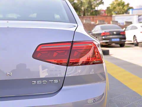 2020�� 380TSI DSG ������