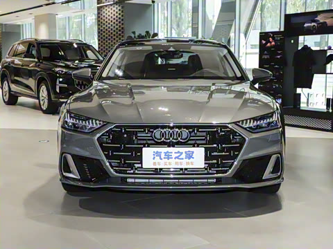 2025�� 45 TFSI quattro ������
