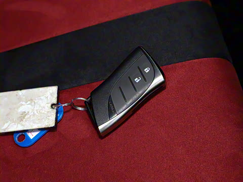 2020�� 260h F SPORT��