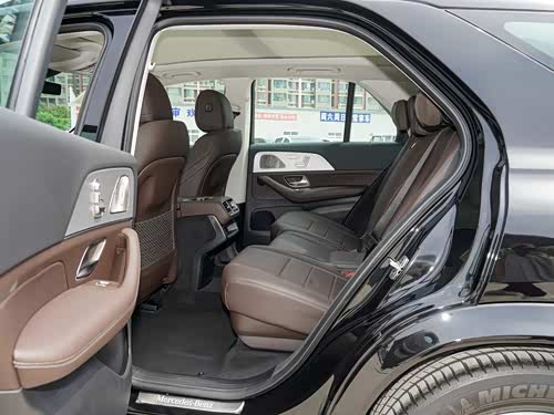【图】奔驰gle 2022款 改款 gle 450 4matic 动感型报价_图片_奔驰