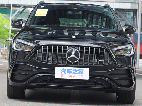 2022�� AMG GLA 35 4MATIC