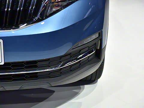 2018�� 1.5L �Զ����ʰ� ��V