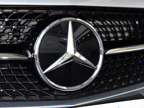 2022�� �Ŀ� C 260 ���ܳ�