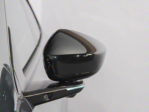 2025�� 702 �������� Ultra