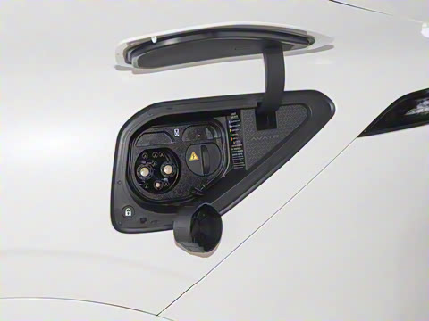 2025�� �Ŀ� Max ���̰�