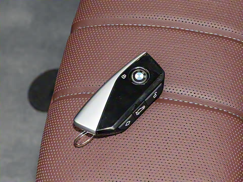 2023�� xDrive60L M�˶���װ