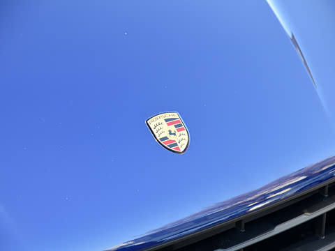 2022�� Macan 2.0T