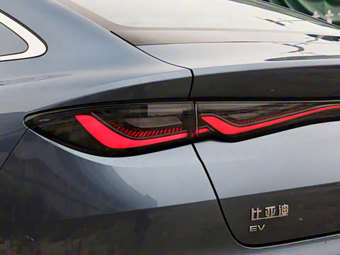 2025�� EV 545KM������