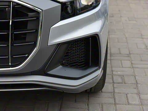 2019�� 55 TFSI ����������