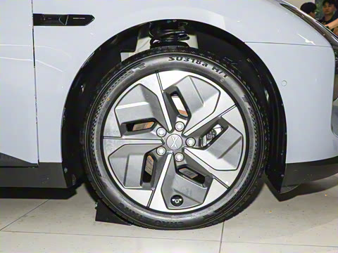 2025�� 515 ������ Plus