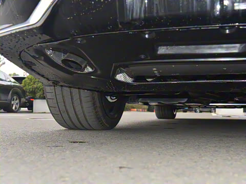 2023�� 740Li ������ M�˶���װ