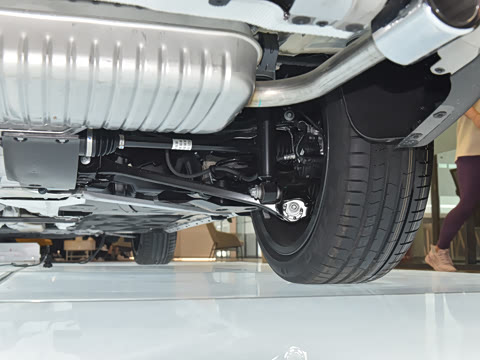 2022�� xDrive25Li ������